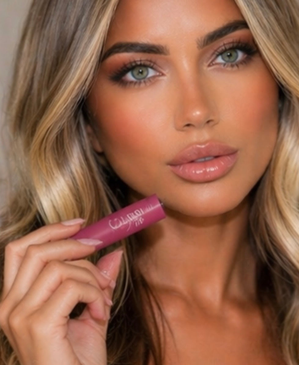 Introducing our new “ Glamby Gia Brow Growth Serum Styling Mascara”